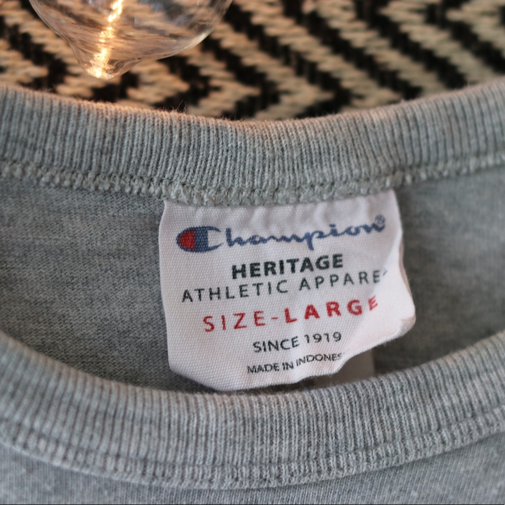 Champion Tee - Picture 3 of 4